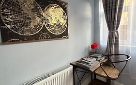 Dana'S Bungalow